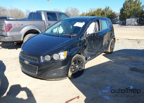 2016 Chevrolet Sonic Lt Auto z USA, uszkodzony, nr VIN 1G1JC6SB7G4152253